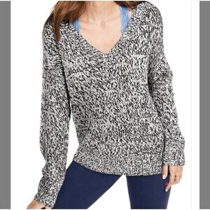 Victorias Secret Pink Knit Sweater Womens Small Black/white V Neck Long Sleeve